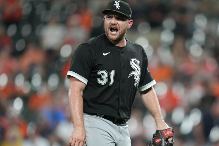 Chicago White Sox Officially Actuate Liam Hendriks From IL